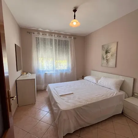 View Garden Apartment